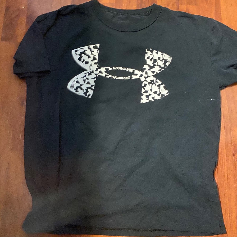 Under Armour Shirt